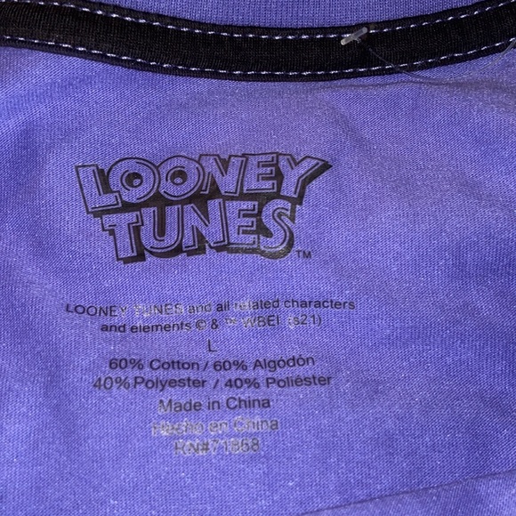 Bugs and Tazz T-shirt Size L. NWOT - Picture 8 of 9